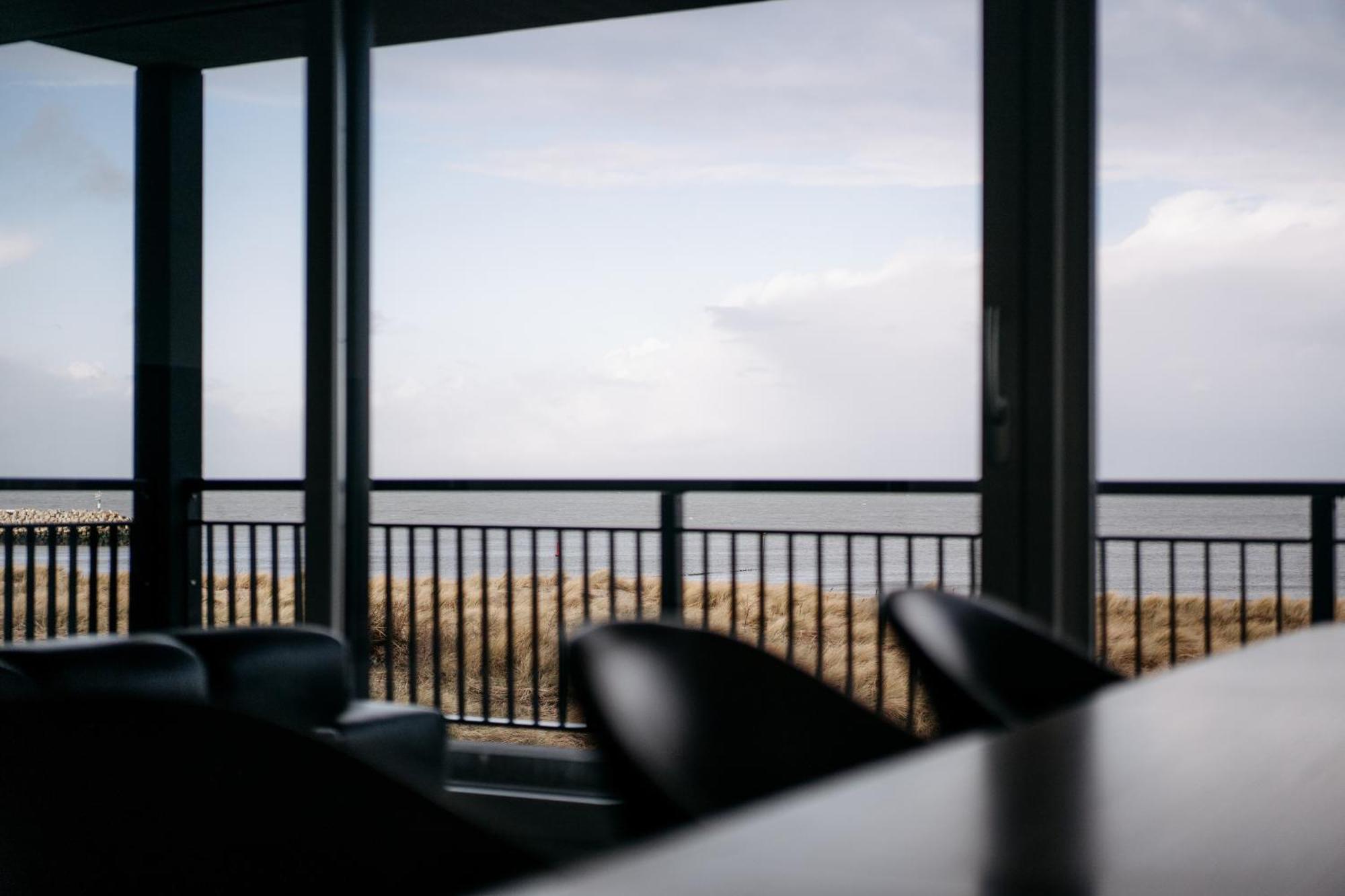Residentie Strandhotel - Apartments With Hotel Service And Wellness Cadzand Eksteriør billede