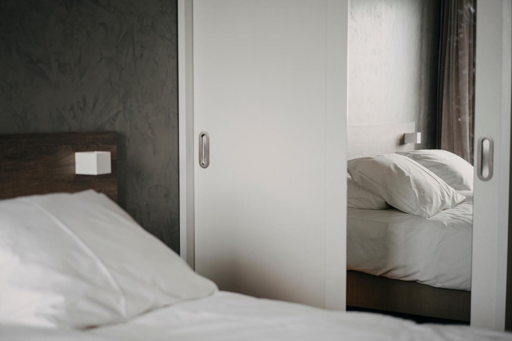 Residentie Strandhotel - Apartments With Hotel Service And Wellness Cadzand Eksteriør billede